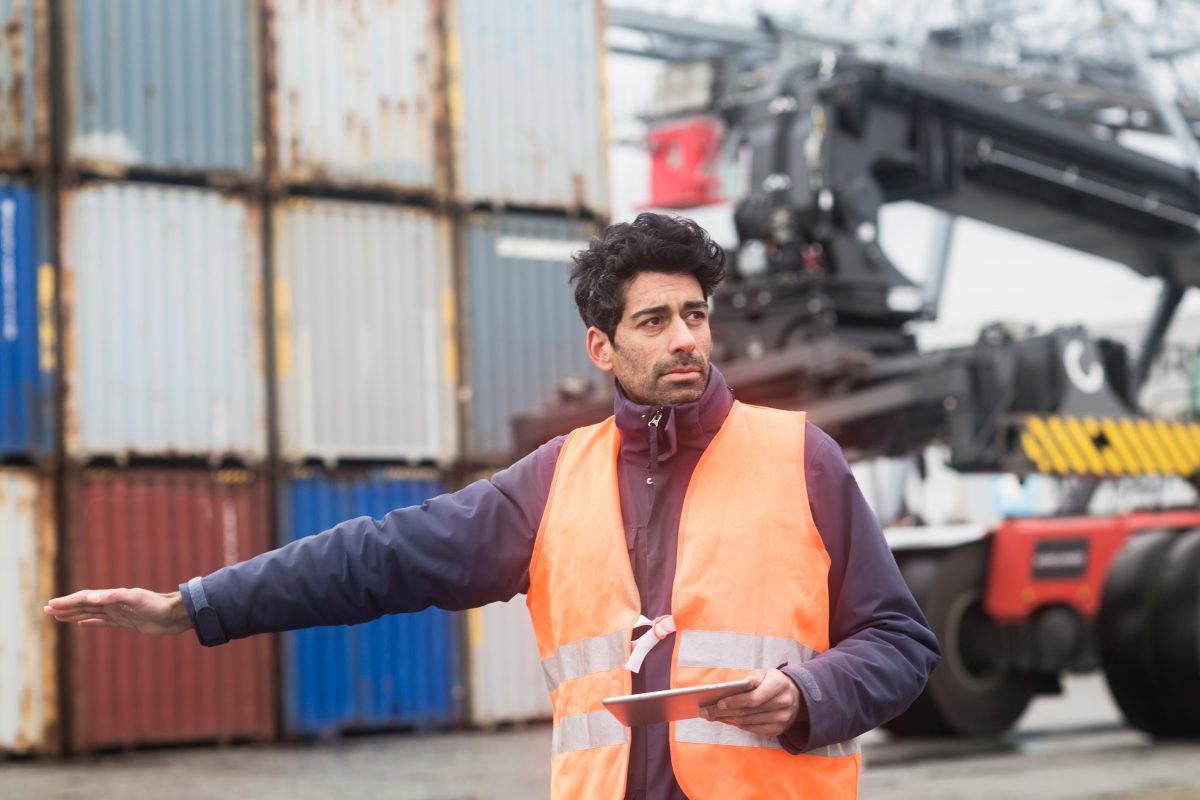 Can the Freight Forwarder Be the Importer of Record? Featured Image 000113
