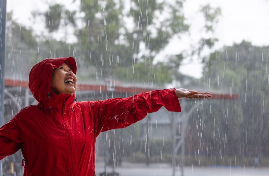 Shipping Tips During Rainy Season in the Philippines! Featured Image 00011144